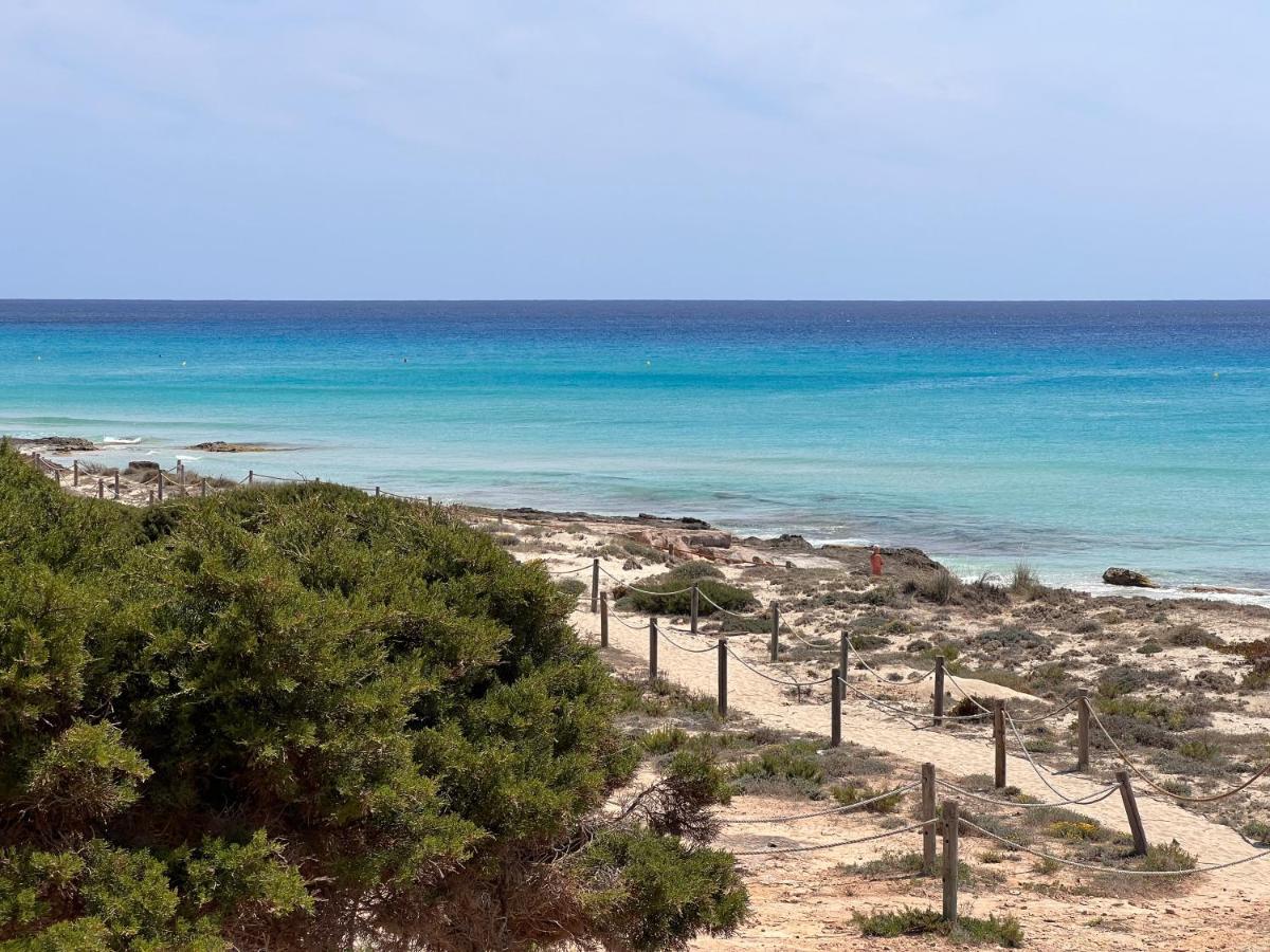 Vila Arenas Del Mar Formentera Es Arenals Exteriér fotografie